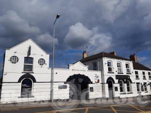 Picture of Station Hotel