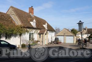 Picture of White Horse Inn