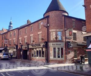 Picture of The Four Candles (JD Wetherspoon)