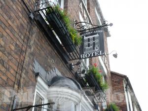 Picture of Severn Arms Hotel