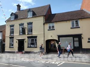 Picture of The White Lion