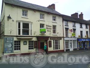 Picture of White Horse Hotel
