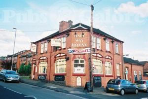 Picture of Halfway House Inn