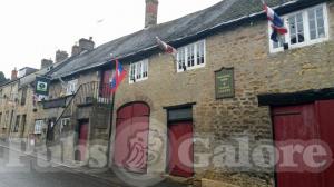 Picture of The Royal Oak