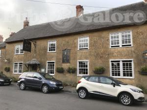 Picture of The Lord Poulett Arms