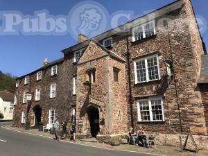 Picture of The Luttrell Arms Hotel