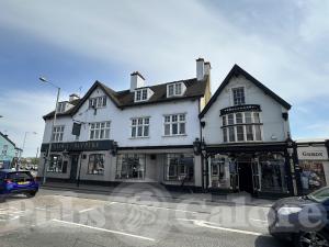 Picture of Crown & Sceptre Hotel