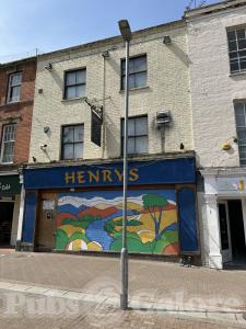 Picture of Henrys