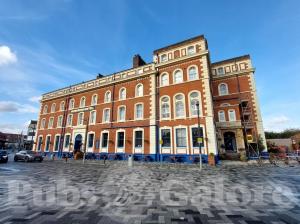 Picture of Yarborough Hotel (JD Wetherspoon)