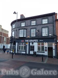 Picture of The Grapes
