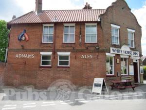 Picture of White Horse Inn