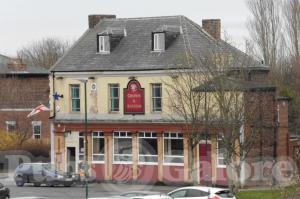 Picture of Crown & Anchor