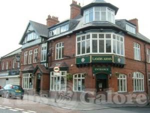 Picture of Lambs Arms Inn