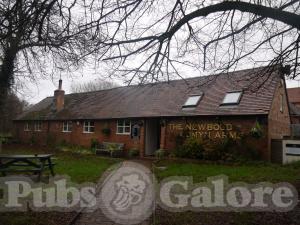 Picture of Newbold Comyn Arms & Stables Bar