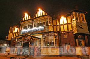Picture of College Arms
