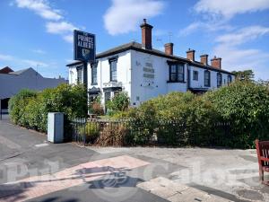 Picture of Prince Albert Hotel
