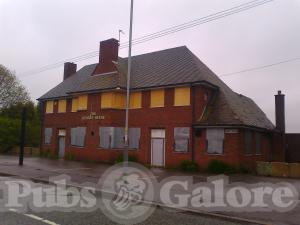Picture of Moulders Arms