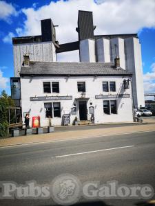 Picture of Millers Bar