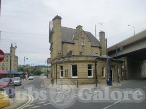 Picture of The Dewsbury Central Station Hotel