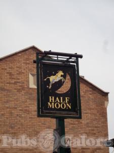 Picture of Half Moon Inn