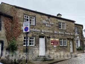Picture of Old White Lion Hotel