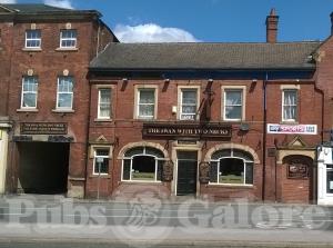 Picture of The Swan