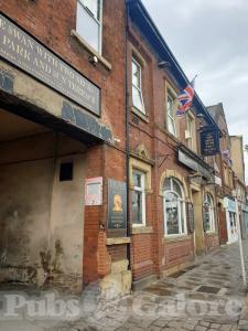Picture of The Swan