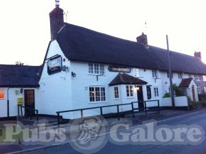 Picture of Three Horseshoes Inn