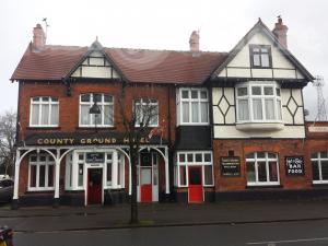 Picture of County Ground Hotel