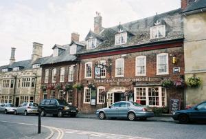 Picture of Saracens Head Hotel