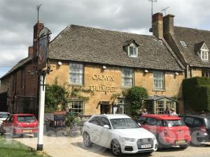 Picture of Crown & Trumpet Inn