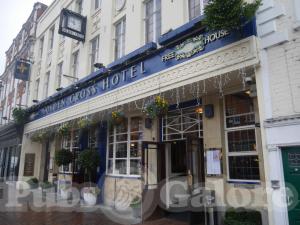 Picture of Golden Cross Hotel (JD Wetherspoon)