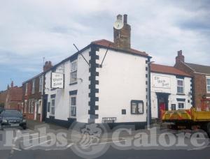 Picture of Watts Arms