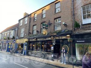 Picture of The Golden Lion