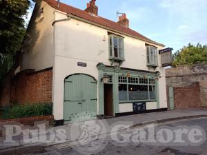 Picture of The Phoenix Inn