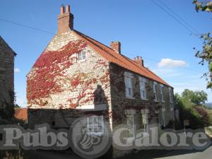 Picture of Royal Oak Inn