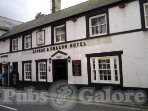 Picture of George & Dragon