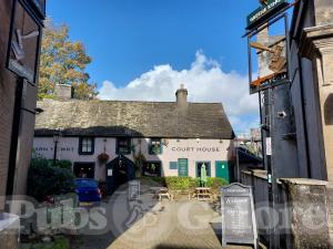 Picture of The Court House / Tafarn Y Cwrt