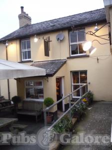 Picture of The Three Horseshoes