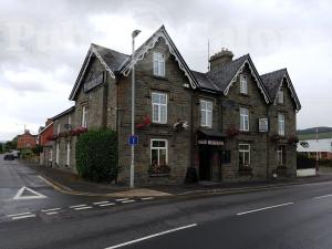 Picture of Llanelwedd Arms