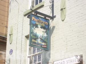 Picture of Pinewood Tavern