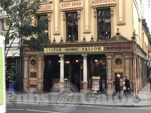 Picture of Crown Liquor Saloon