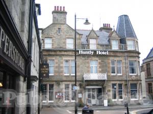 Picture of Huntly Hotel