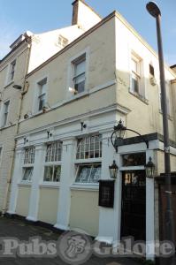 Picture of Annandale Arms Hotel