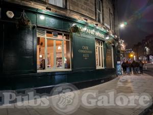 Picture of Cask & Barrel