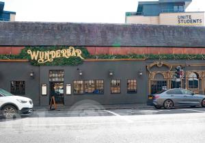 Picture of Wunderbar West End