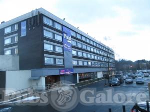 Picture of Glasgow Pond Hotel