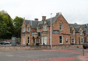 Picture of Crown Court Hotel