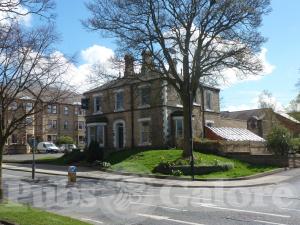 Picture of Beaconsfield Hotel