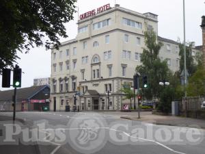 Picture of Queens Hotel